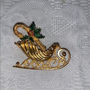 JJ Christmas Candy Cane Sleigh Brooch/Pin